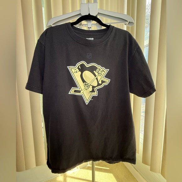 Reebok Black and Gold Penguins Tee - Picture 1 of 4
